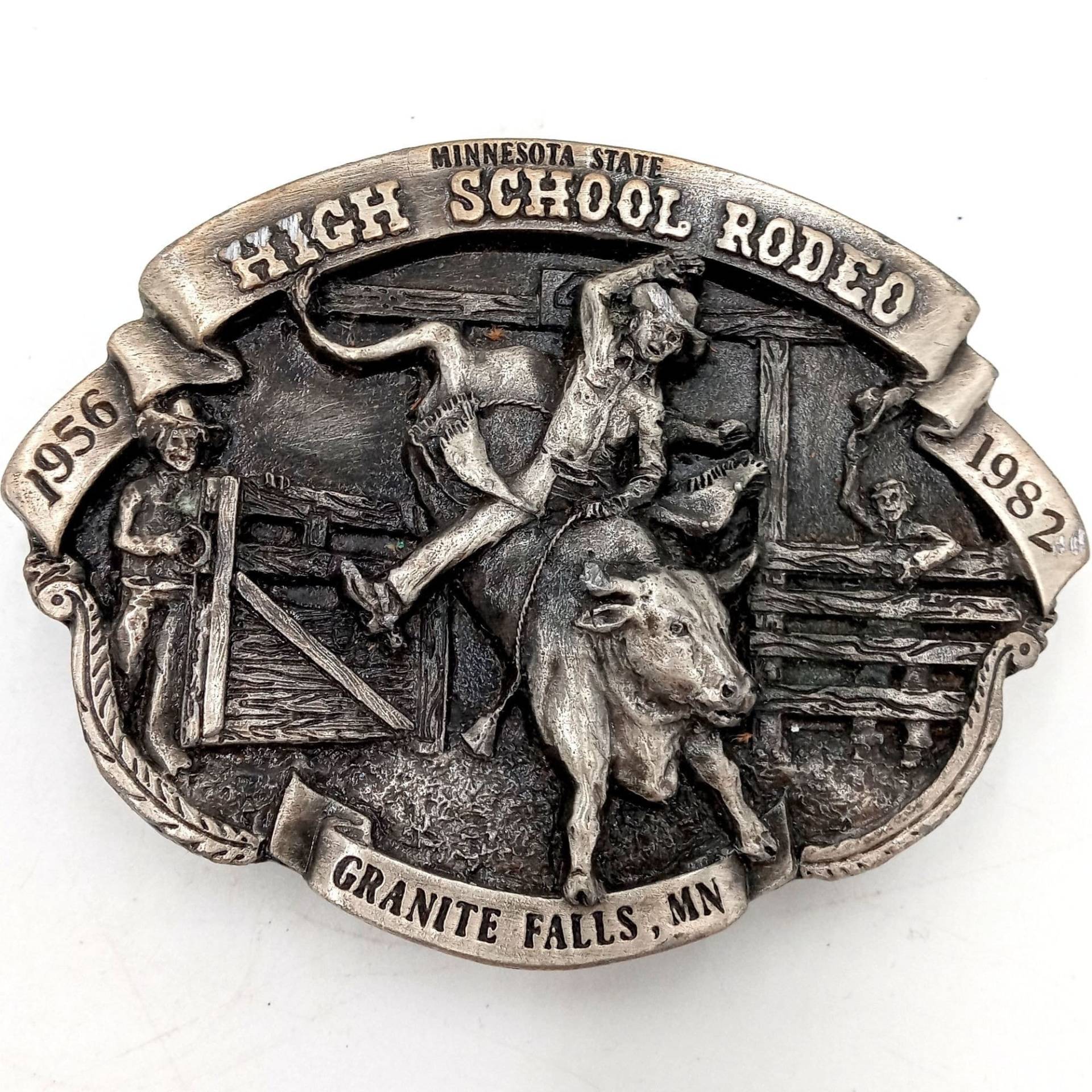 Minnesota Rodeo Gürtelschnalle High School 1982 Bull Rider Cowboy Western Vintage von honeyblossomstudio