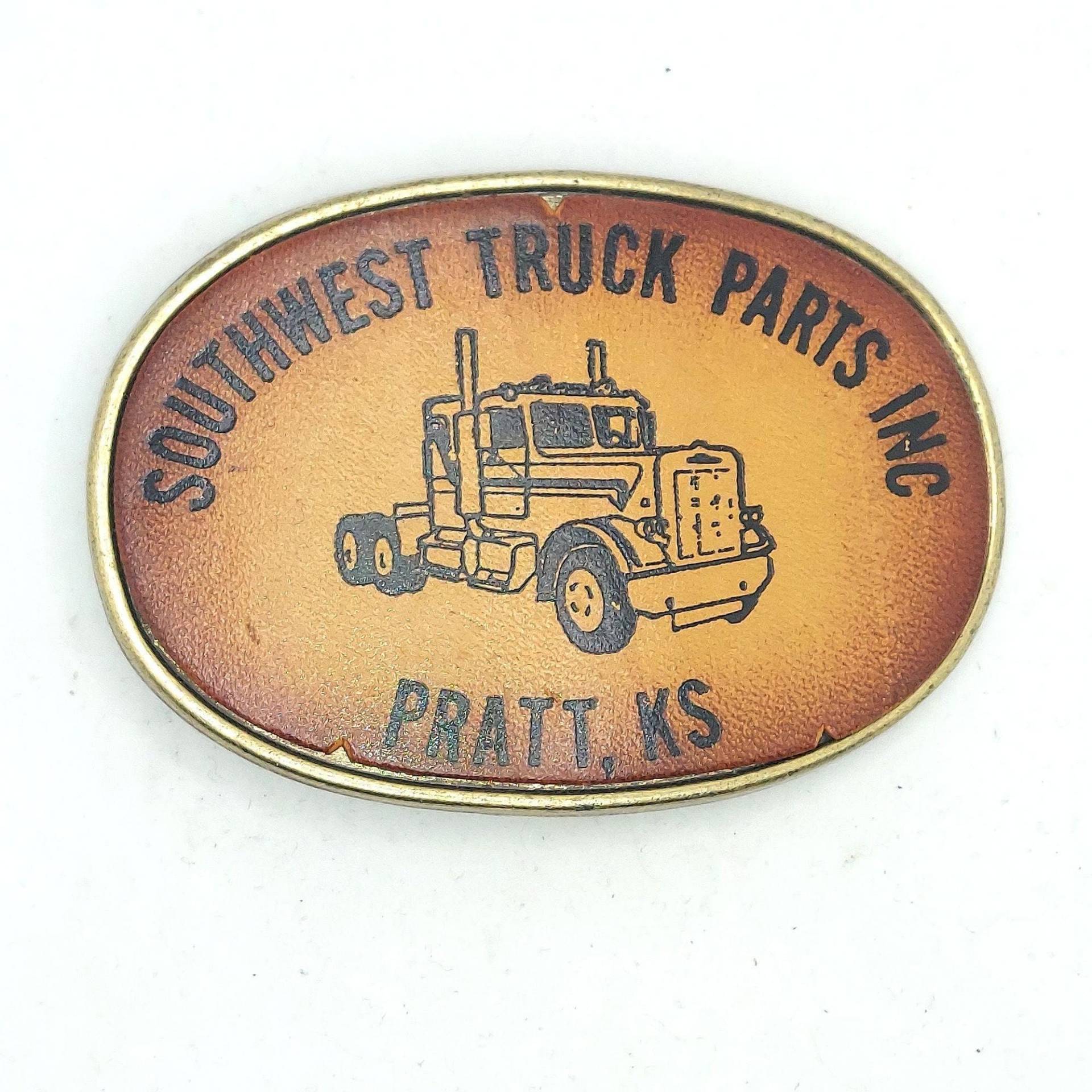 Südwesten Lkw Teile Gürtelschnallen Pratt Kansas Trucker Vintage von honeyblossomstudio