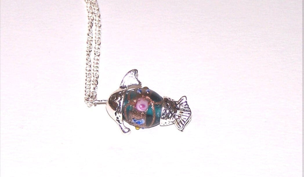 Lampwork Glasperle Fisch Anhänger Lampwork Glasperle Fisch Anhänger von honeylaura