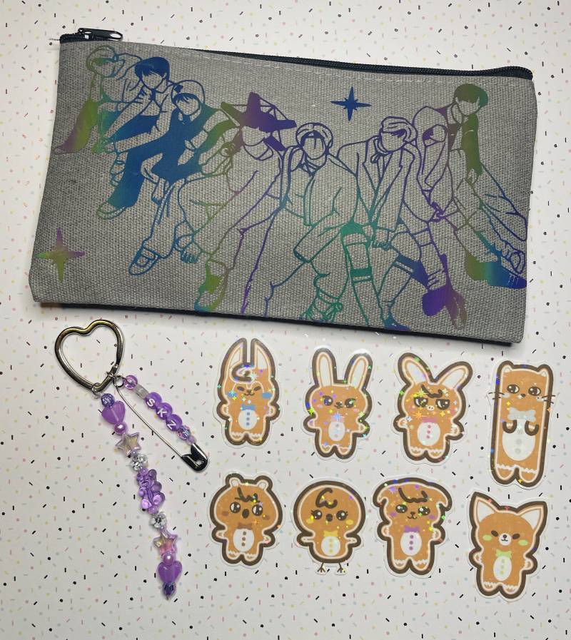 stray Kids Gift Set stray Kids Gift Set von honeypawss