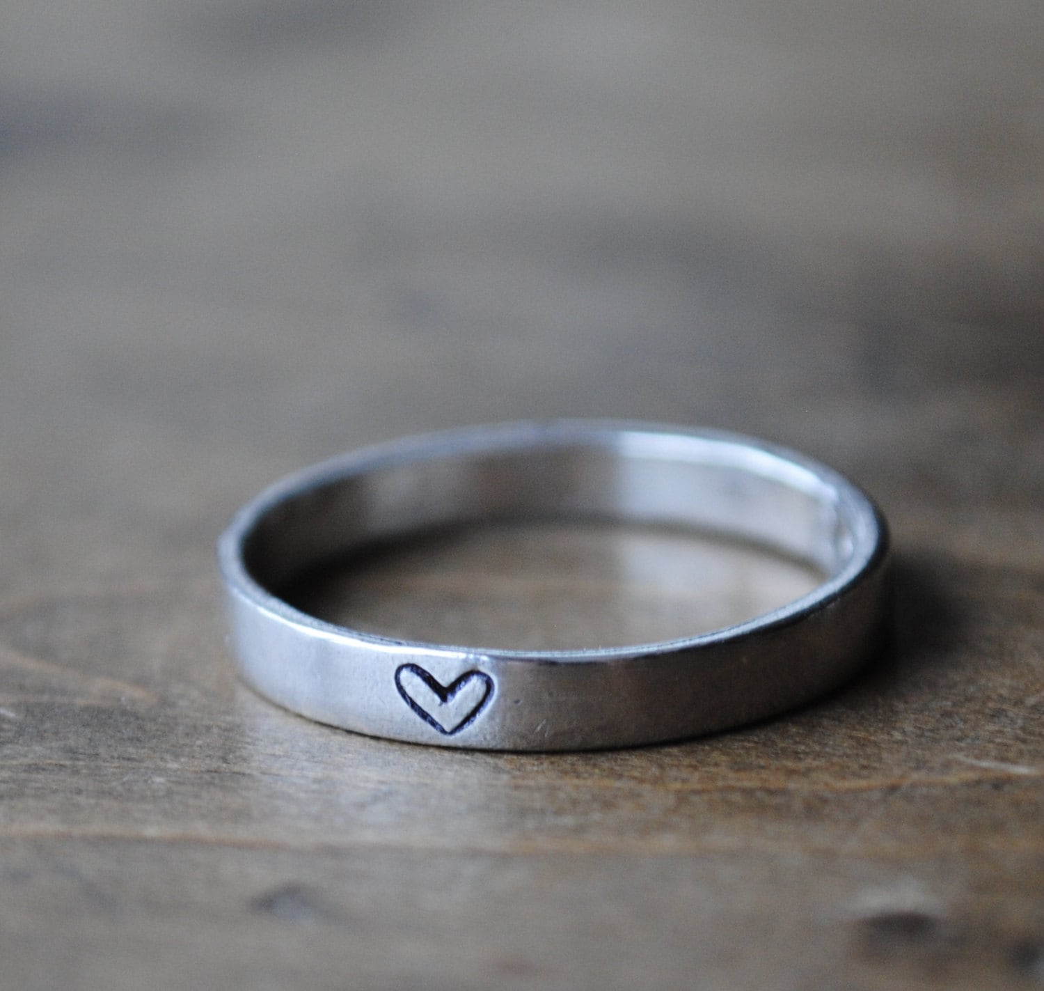 My Heart Is Open Zusteckring Ein | 1 Personalisierter Silberring Mit Herz Gestempelt Zum Solo Oder Stacking My Heart Is Open Zusteckring Ein | 1 Personalisierter Silberring Mit Herz Gestempelt Zum Solo Oder Stacking von honeyverse