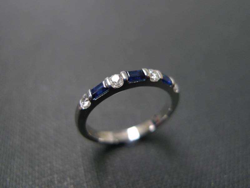 Diamant Ehering, Saphir Blauer Ring, Ring Im Smaragdschliff, Und Band, Ehering Diamant Ehering, Saphir Blauer Ring, Ring Im Smaragdschliff, Und Band, Ehering von honngaijewelry