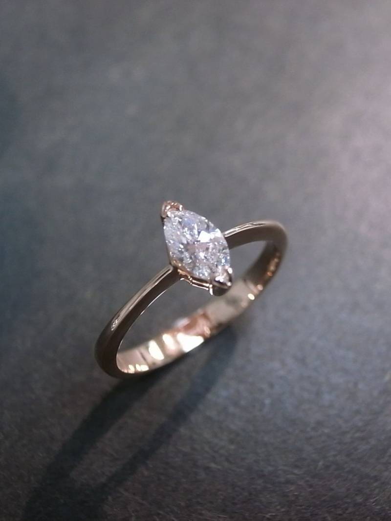 Marquise Ring, Diamant Verlobungsring, Solitär Cut Rose Gold Solitaire Ring von honngaijewelry