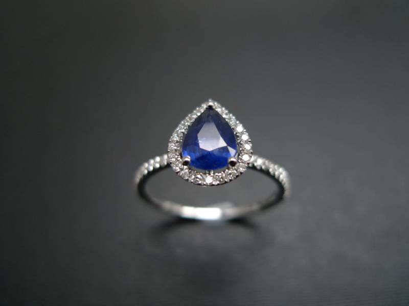 Tropfen Blauer Saphir Diamant Verlobungsring Tropfen Blauer Saphir Diamant Verlobungsring von honngaijewelry