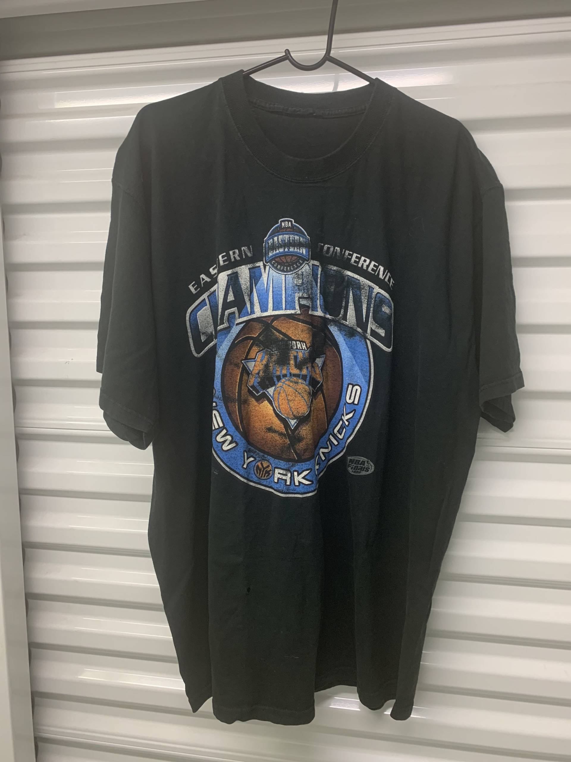Vintage 90Er Jahre New York Knicks Distressed 1999 Nba Finals Eastern Conference Champions T-Shirt Size Herren Xl von hoodiesvintage1
