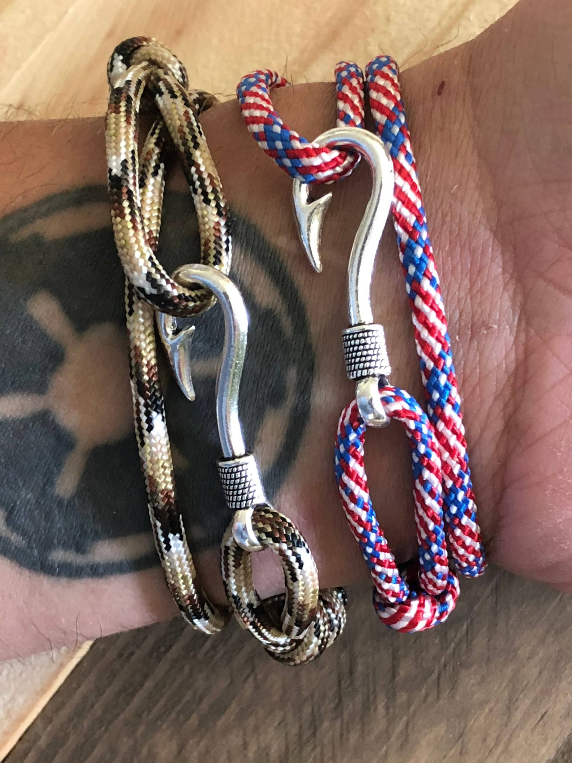 Fischhaken Paracord Armband, Handarbeit, Made in The Usa, Armband Fischhaken Paracord Armband, Handarbeit, Made in The Usa, Armband von hookersflyshop