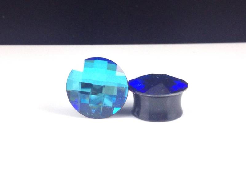 Blue Swarovski Crystal Round Schachbrett Strass Ohrstöpsel Plugs 16mm Blue Swarovski Crystal Round Schachbrett Strass Ohrstöpsel Plugs 16mm von hoopsandloops