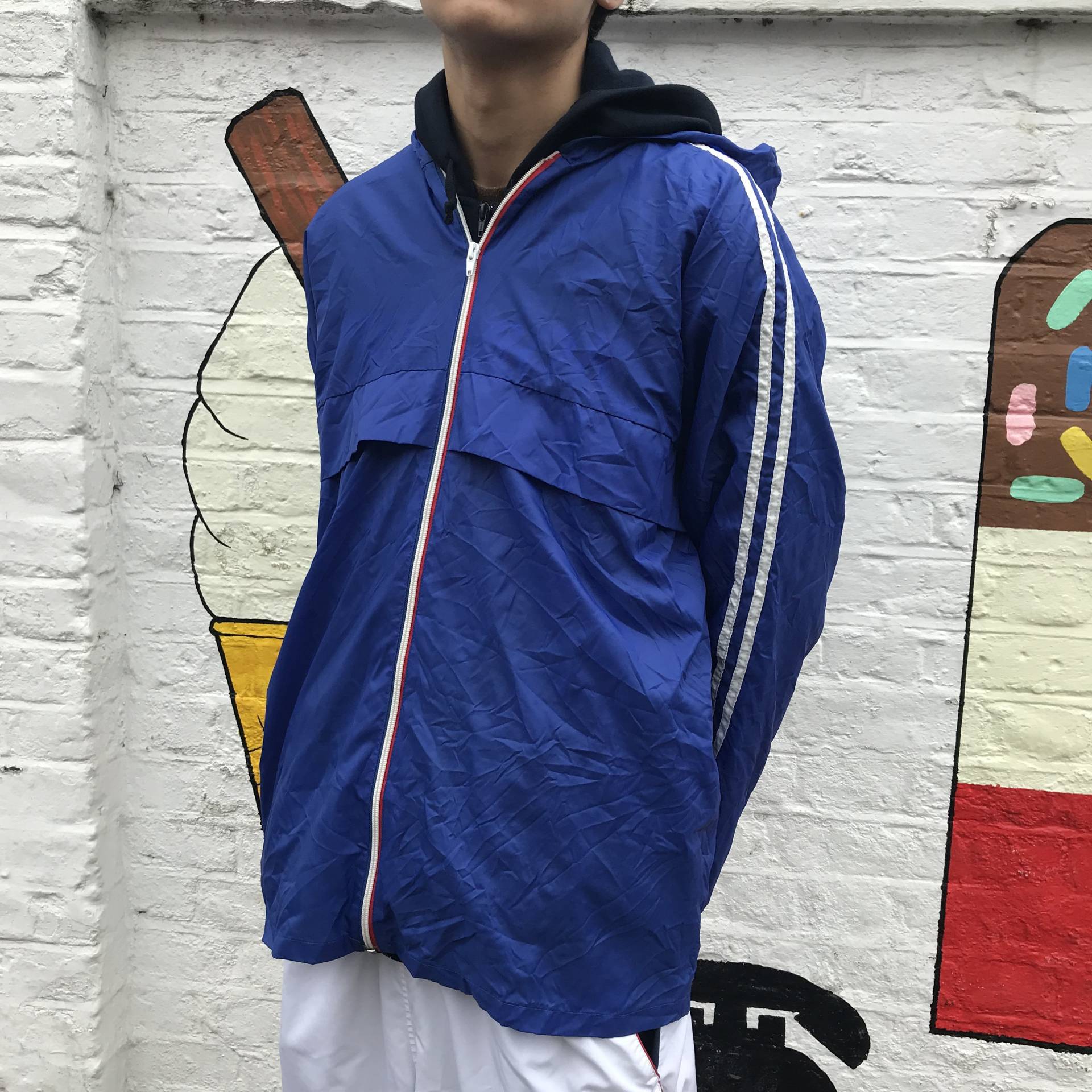 K-Way Style Blue Windbreaker. Mittel K-Way Style Blue Windbreaker. Mittel von houseofceleste