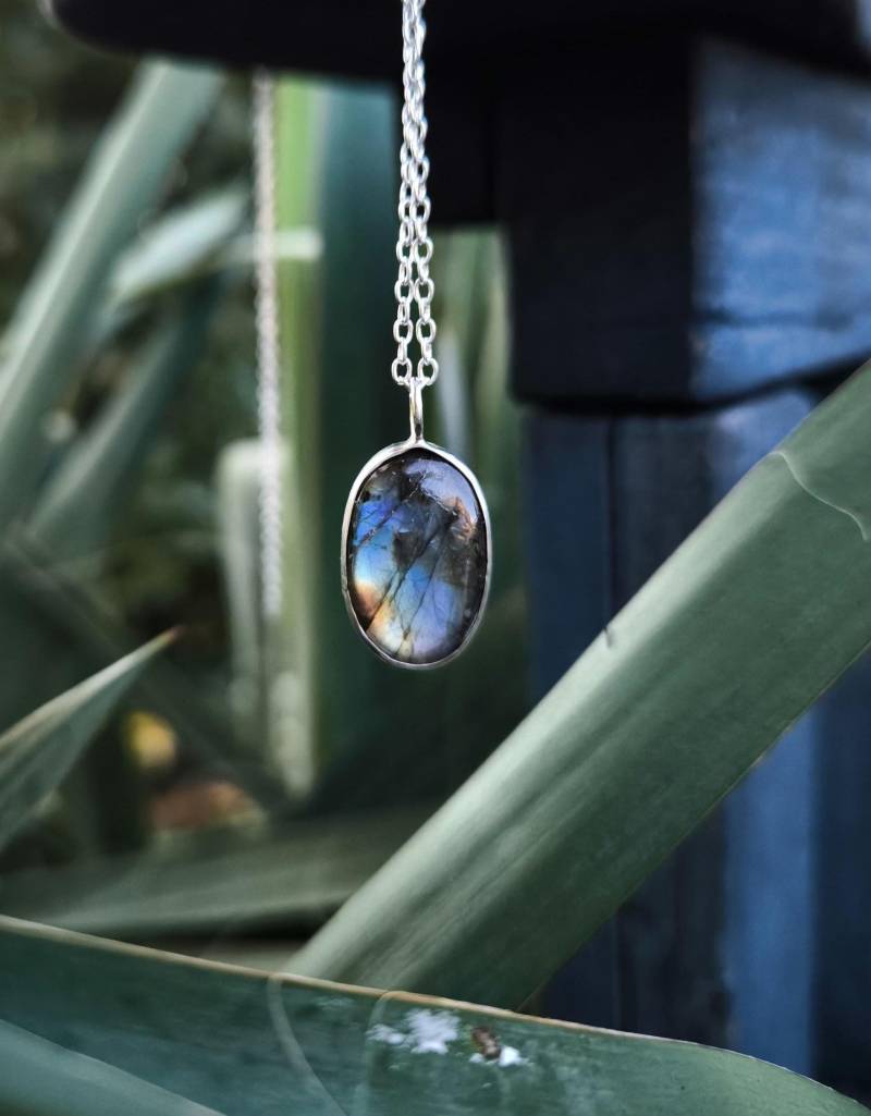Labradorit, Labradoritkette, Labradorite Necklace, Statementkette, Modern Boho, Silberkette, Silver Boho Necklace von howlingwolfjewellery