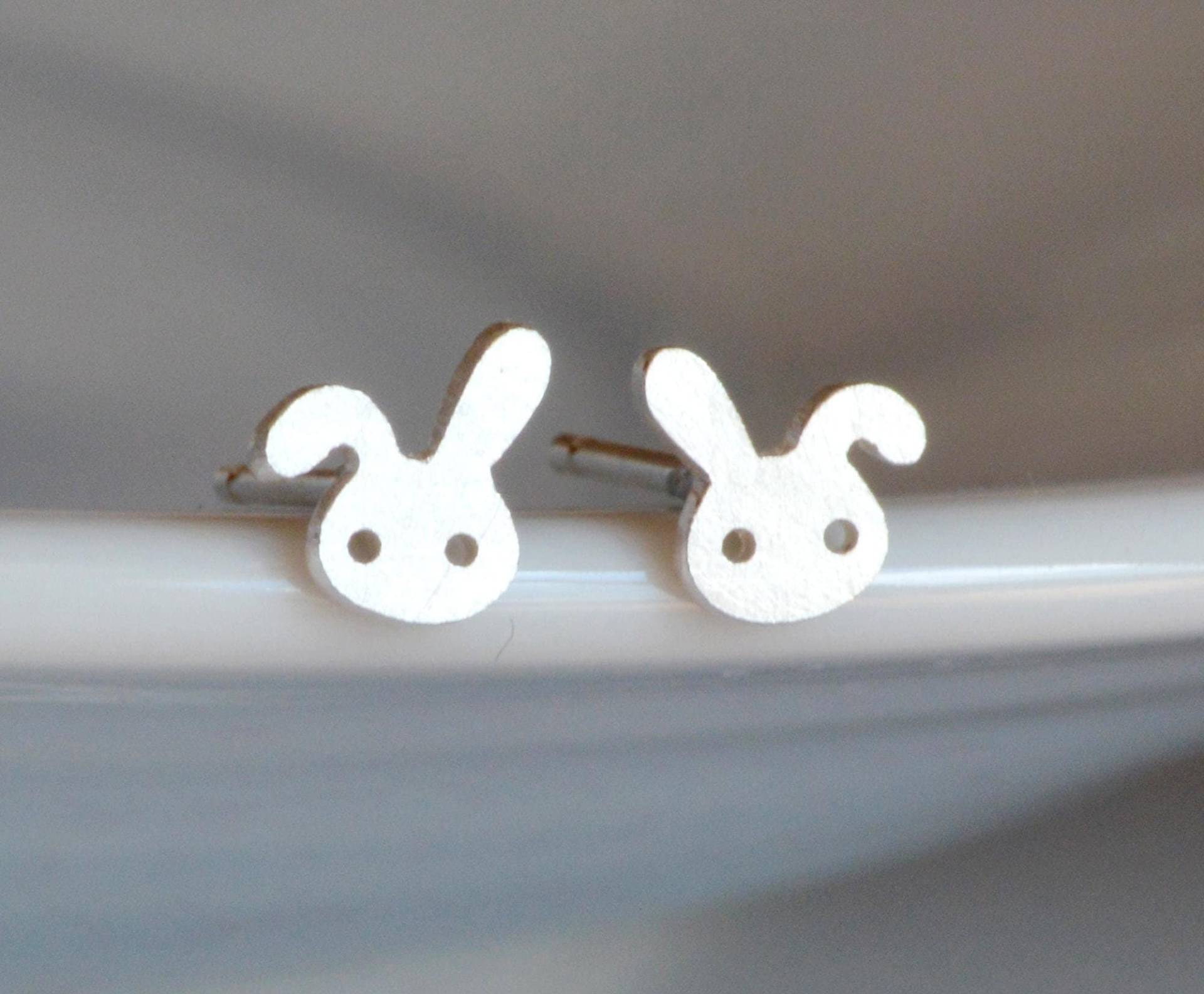 Hasen Ohrstecker Mit Floppy Ohrstecker, Silber Kaninchen von huiyitan
