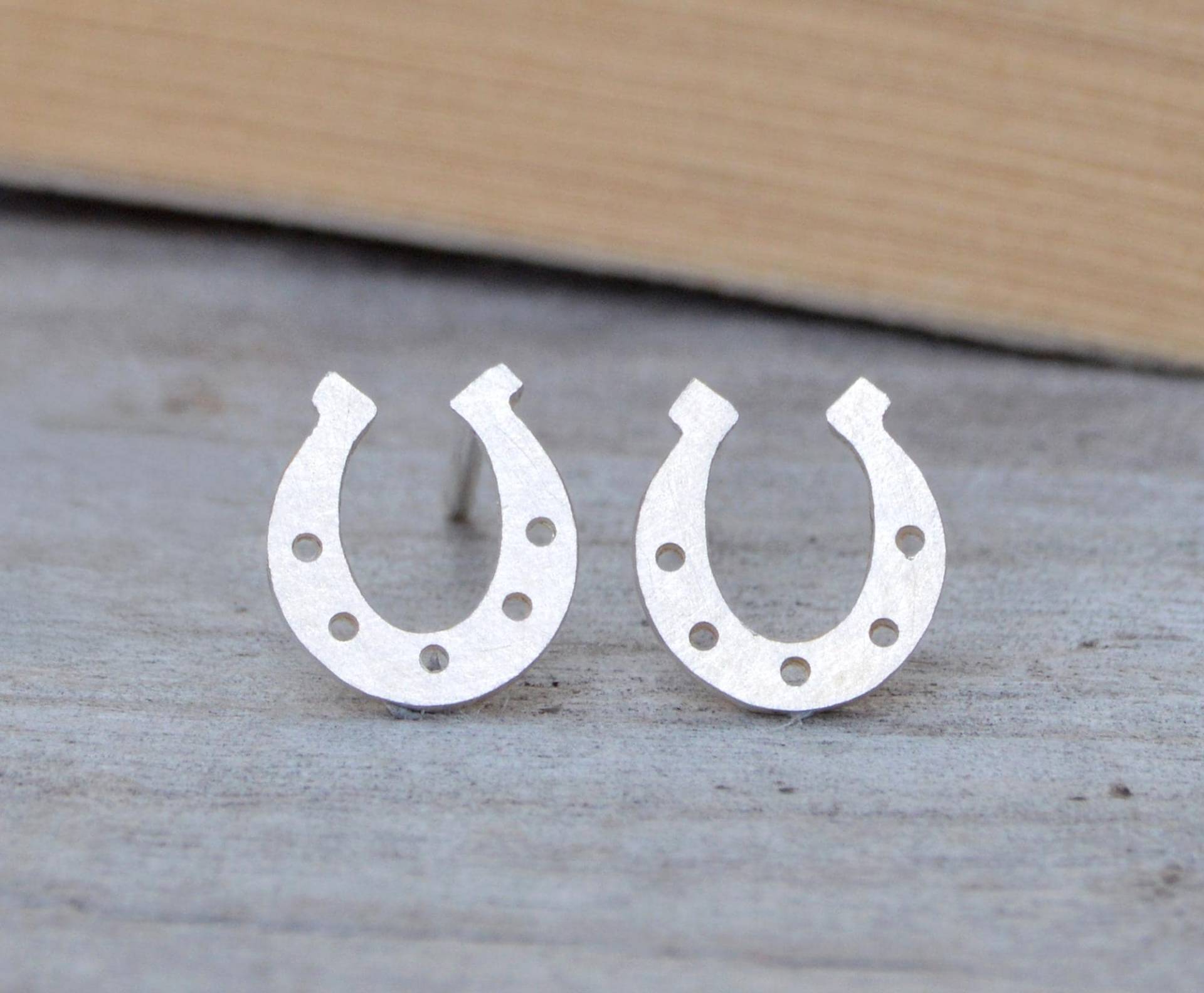 Lucky Hufeisen Ohrstecker in Sterling Silber, Silber von huiyitan