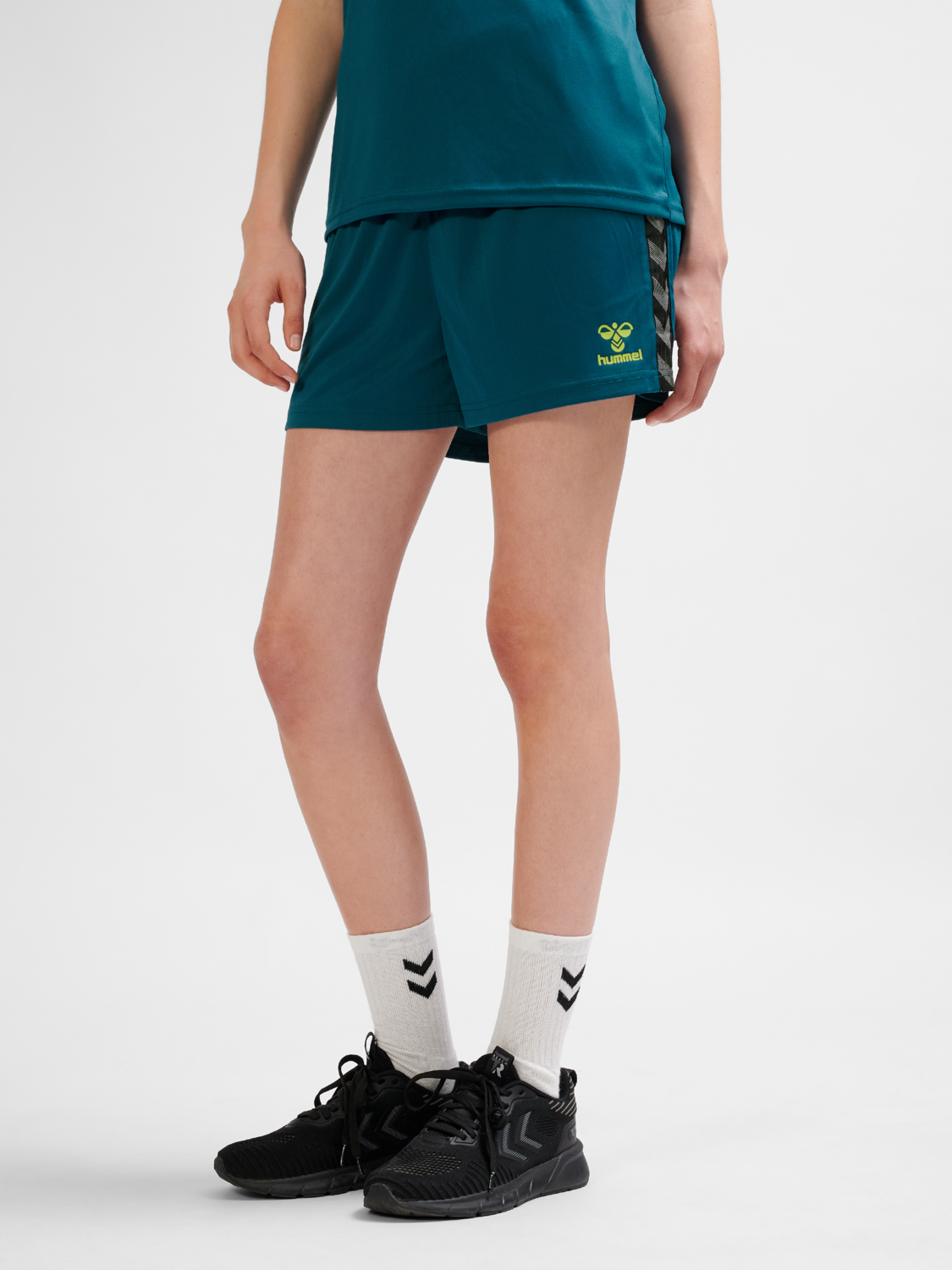 Hmlauthentic PL Shorts Woman Hmlauthentic PL Shorts Woman von hummel