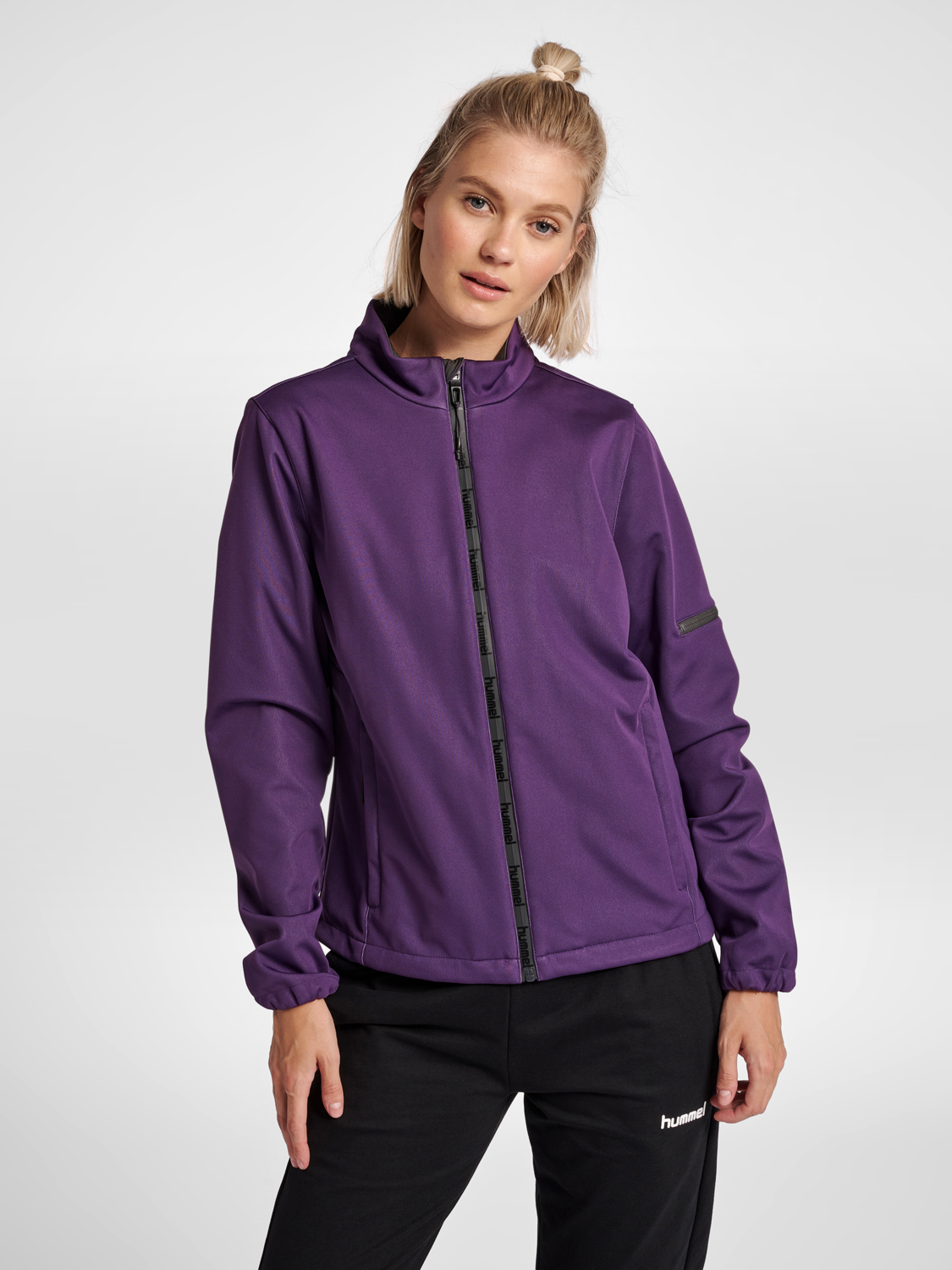 Hmlnorth Softshell Jacket Woman von hummel