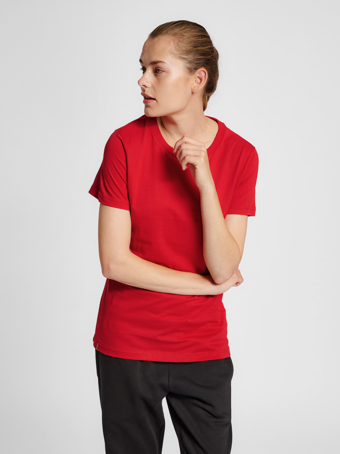 Hmlred Basic T-shirt S/S Woman von hummel