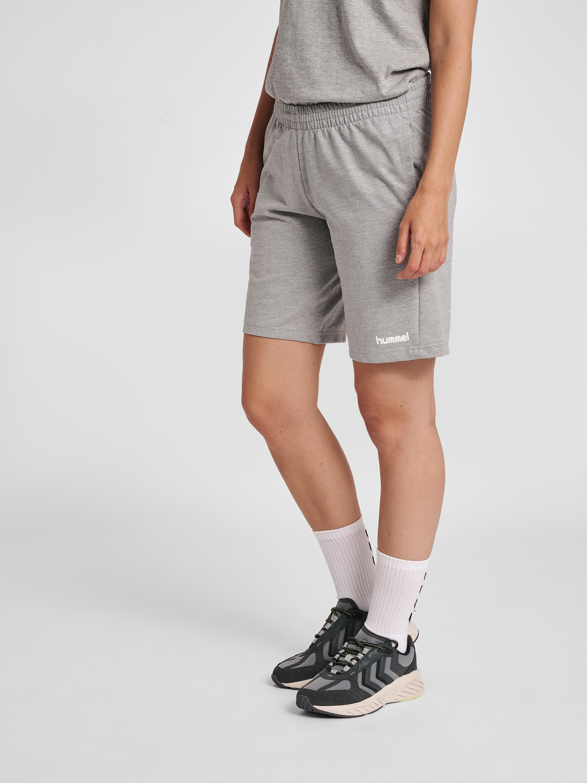 Hummel GO Cotton Bermuda Shorts Woman von hummel