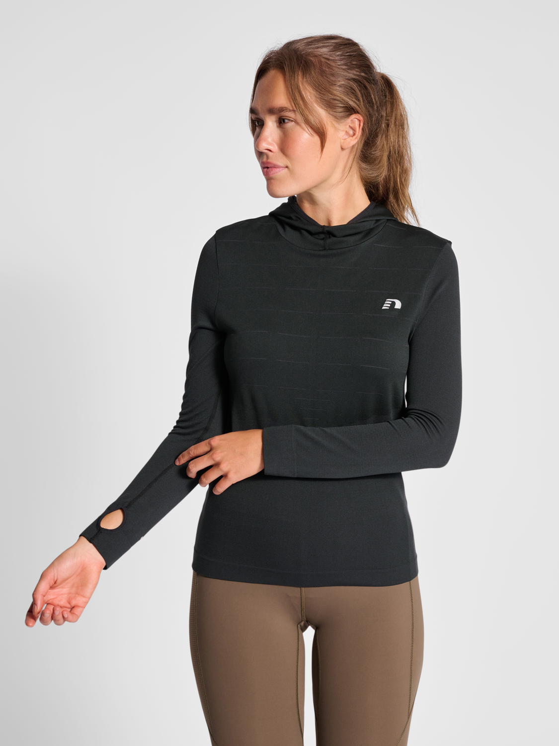 Nwlcambrigde Seamless Hoodie Female von hummel