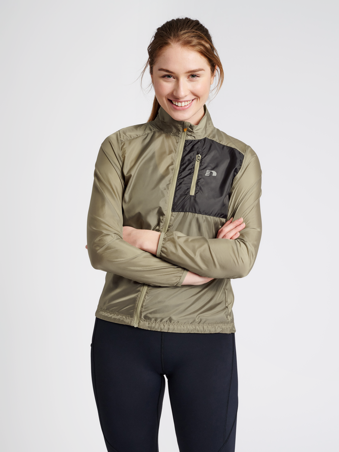 Women Packable Tech Jacket von hummel