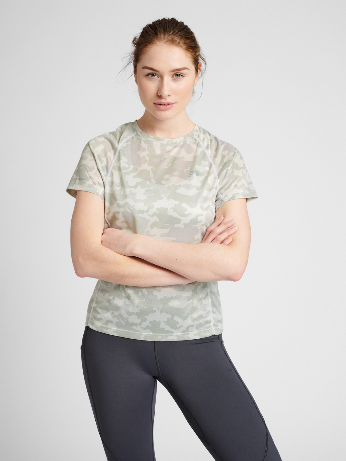 Women Running T-shirt S/S von hummel