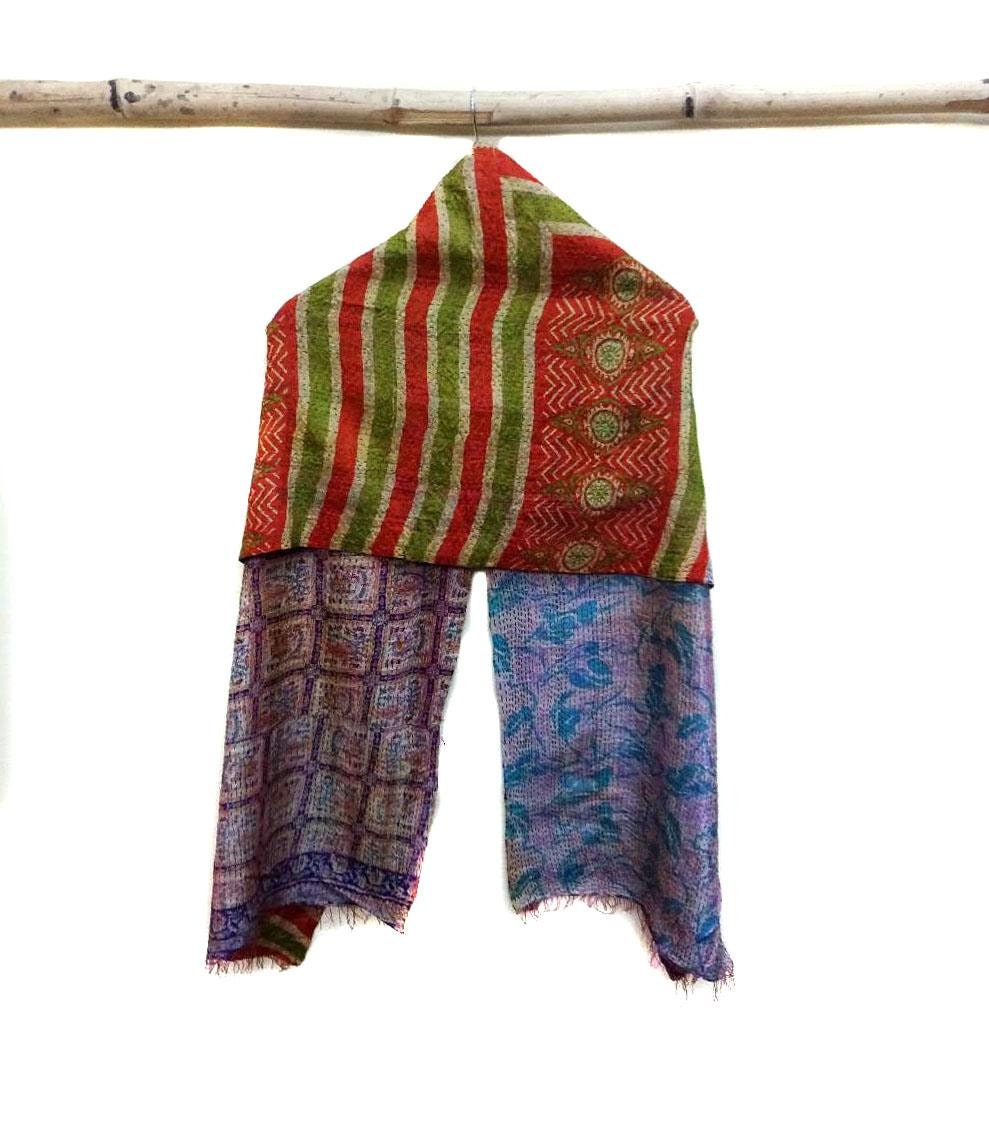 Handgefertigte Kantha Seide Schal Reversible Floral Neck Wrap Handgefertigte Kantha Seide Schal Reversible Floral Neck Wrap von hutse