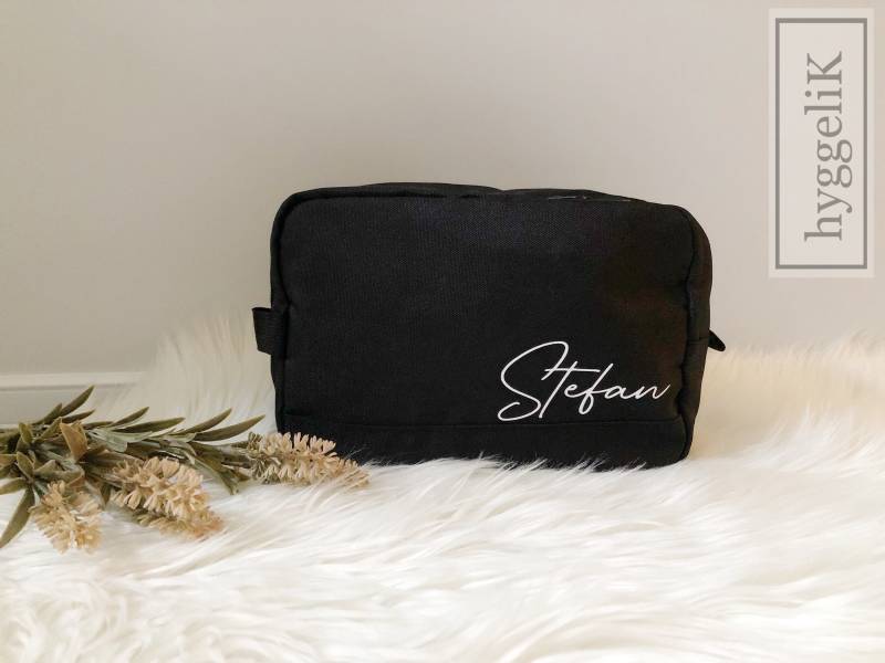 Große Kulturtasche Mann Personalisiert | Geschenke Für Ihn Geschenkidee Männer Kulturbeutel Vatertag Valentinstag Reisen Urlaub von hyggeliKShop