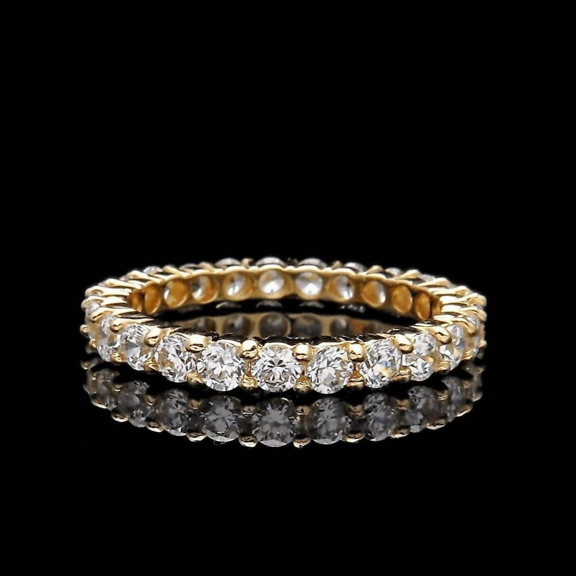 Eternity Ring 2.00Tcw Erstellt Diamant Massiv 14K Gold Rundschliff Vvs1 2mm Ehering von iCaratNYC