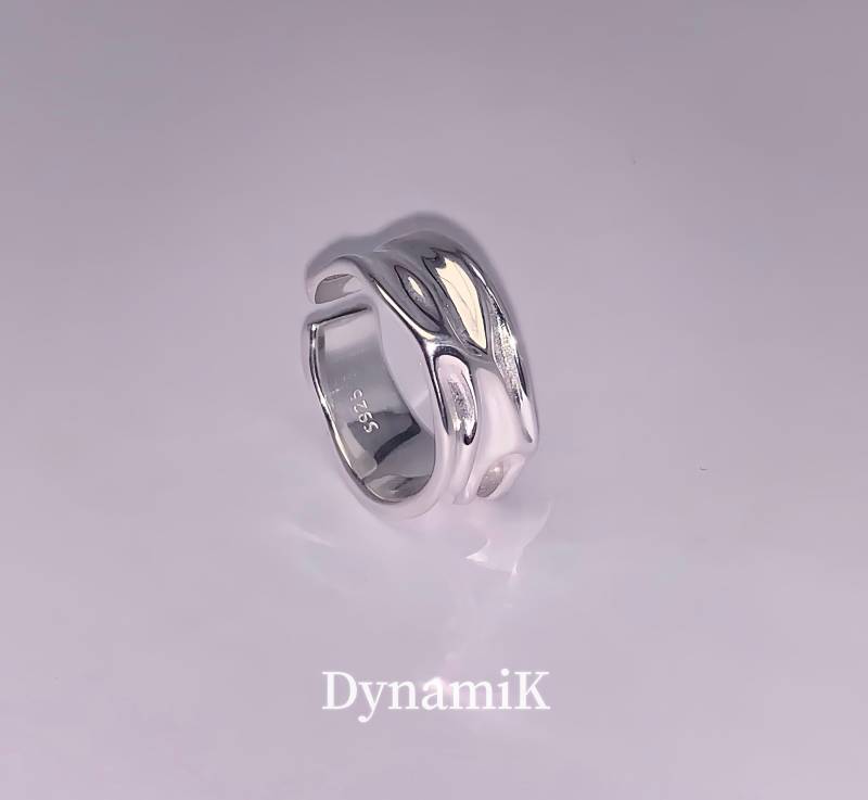 S925 Solid Sterling Silver Ring - Textured Water Ripple Design Irregular Stream Pattern Unique Boutique Jewelry Dynamik von iDynamiK