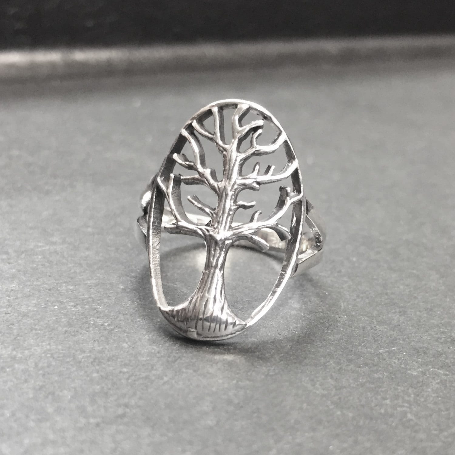 925 Massiv Sterling Silber Baum Des Lebens Ring-Oval Baum Des Lebens Ring-Oxidiert 925 Massiv Sterling Silber Baum Des Lebens Ring-Oval Baum Des Lebens Ring-Oxidiert von iGiftJewelry