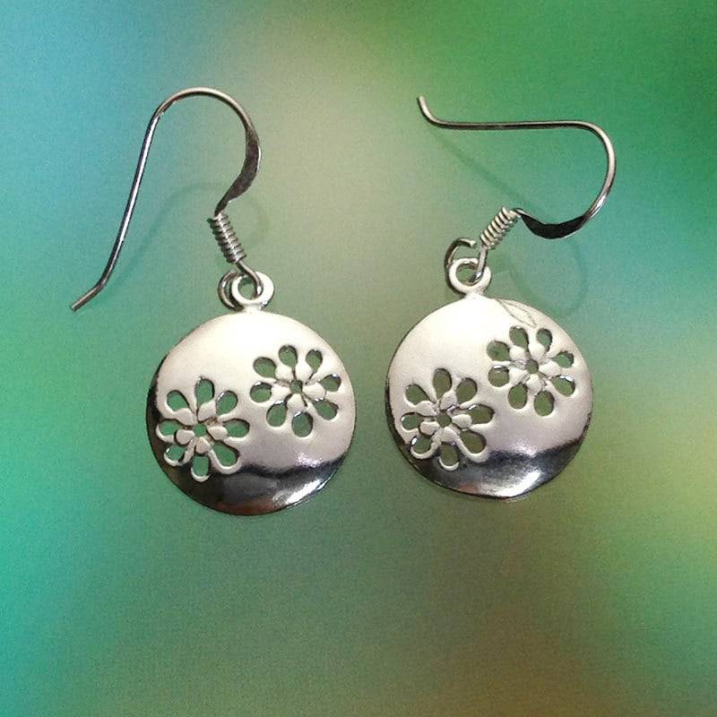 925 Massiv Sterling Silber Blumenkreis Ohrringe-Kleine Blume Scheibe-Poliert-Ohrringe 925 Massiv Sterling Silber Blumenkreis Ohrringe-Kleine Blume Scheibe-Poliert-Ohrringe von iGiftJewelry