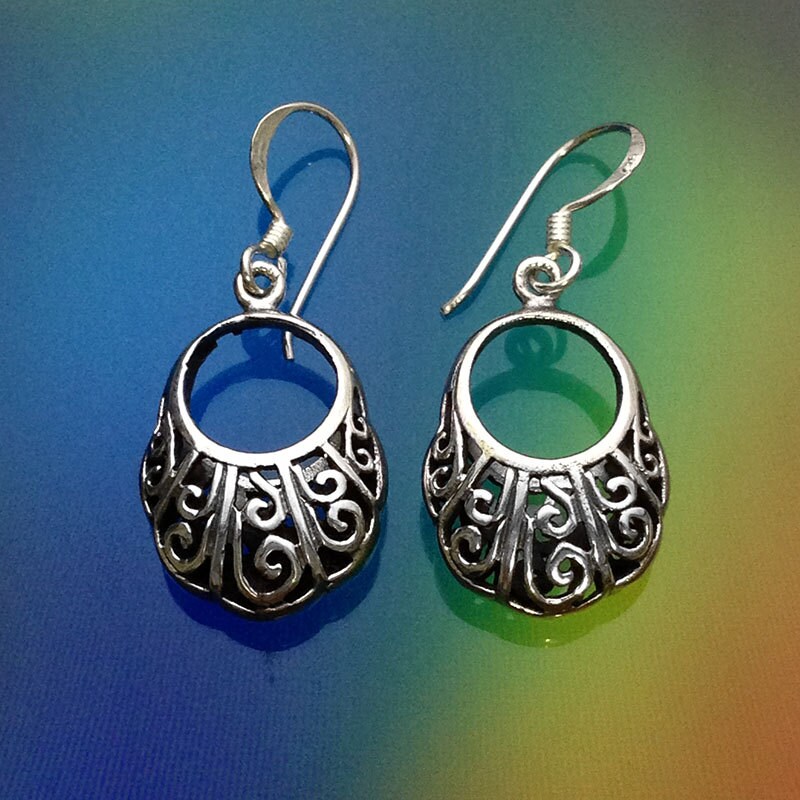 925 Massiv Sterling Silber Korb Filigrane Ohrringe/Oxidierte Baumeln/Filigrane Korb Tropfen/Dangen/Haken/Filigrane Ohrringe 925 Massiv Sterling Silber Korb Filigrane Ohrringe/Oxidierte Baumeln/Filigrane Korb Tropfen/Dangen/Haken/Filigrane Ohrringe von iGiftJewelry