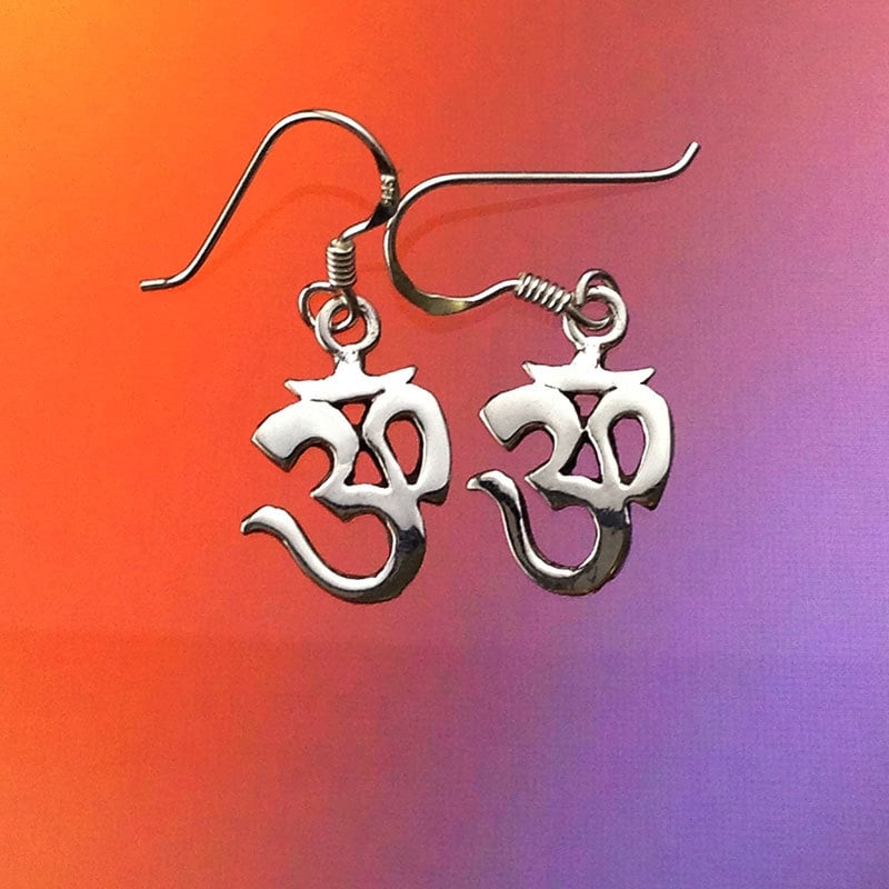 925 Sterling Silber Om Ohrringe Aum Baumeln Yoga-Ohrringe-Silber-Om Haken Ohrringe-Ohm 925 Sterling Silber Om Ohrringe Aum Baumeln Yoga-Ohrringe-Silber-Om Haken Ohrringe-Ohm von iGiftJewelry