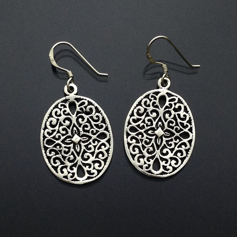Filigrane Ovale Ohrhänger Aus 925Er-sterlingsilber/Aderfiligran/Baumelnd/Poliert/Oxidiert Filigrane Ovale Ohrhänger Aus 925Er-sterlingsilber/Aderfiligran/Baumelnd/Poliert/Oxidiert von iGiftJewelry
