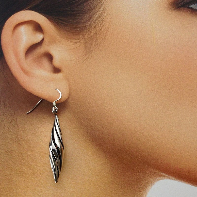 Ohrringe in Kerzenflammenform Aus 925Er-sterlingsilber/Poliert/Hakenohrringe/Ohrring Tropfenform Mit Wirbelform Ohrringe in Kerzenflammenform Aus 925Er-sterlingsilber/Poliert/Hakenohrringe/Ohrring Tropfenform Mit Wirbelform von iGiftJewelry