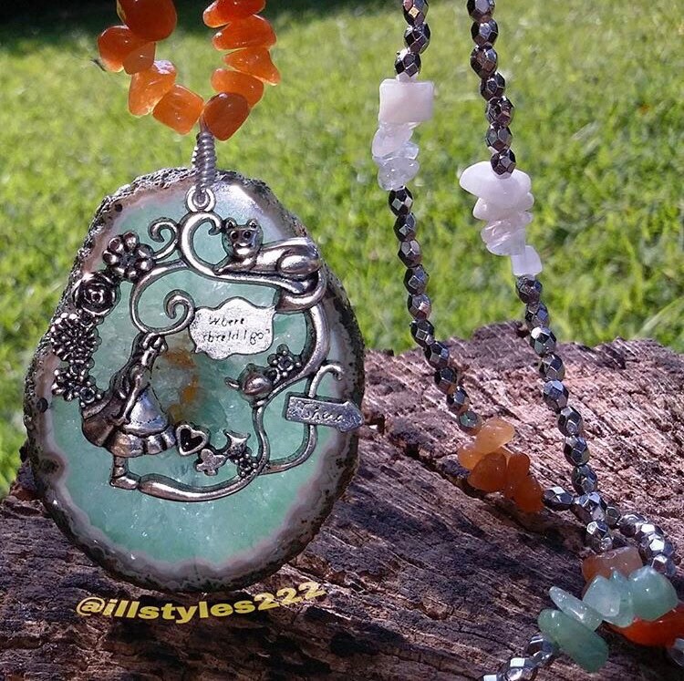 Einzigartige, Achat Alice Im Wunderland Anhänger Halskette. 8 Verschiedene Zur Auswahl von iLLstyles