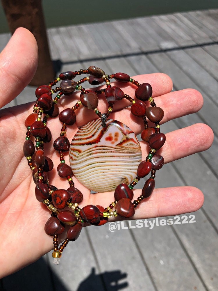 Rote Achatherzperlen Mit Achat-Anhänger von iLLstyles