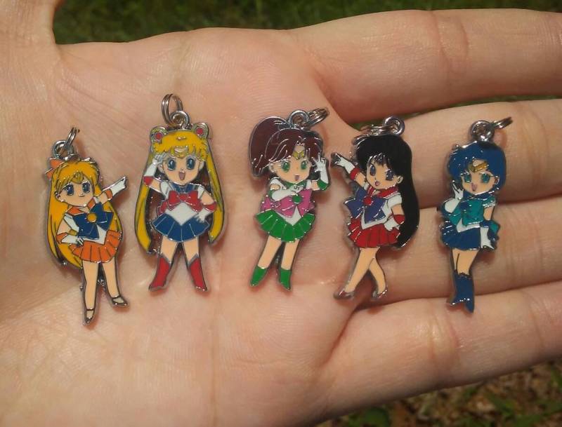 Sailor Moon Anhänger Halskette. 5 Verschiedene Mädchen Zur Auswahl von iLLstyles