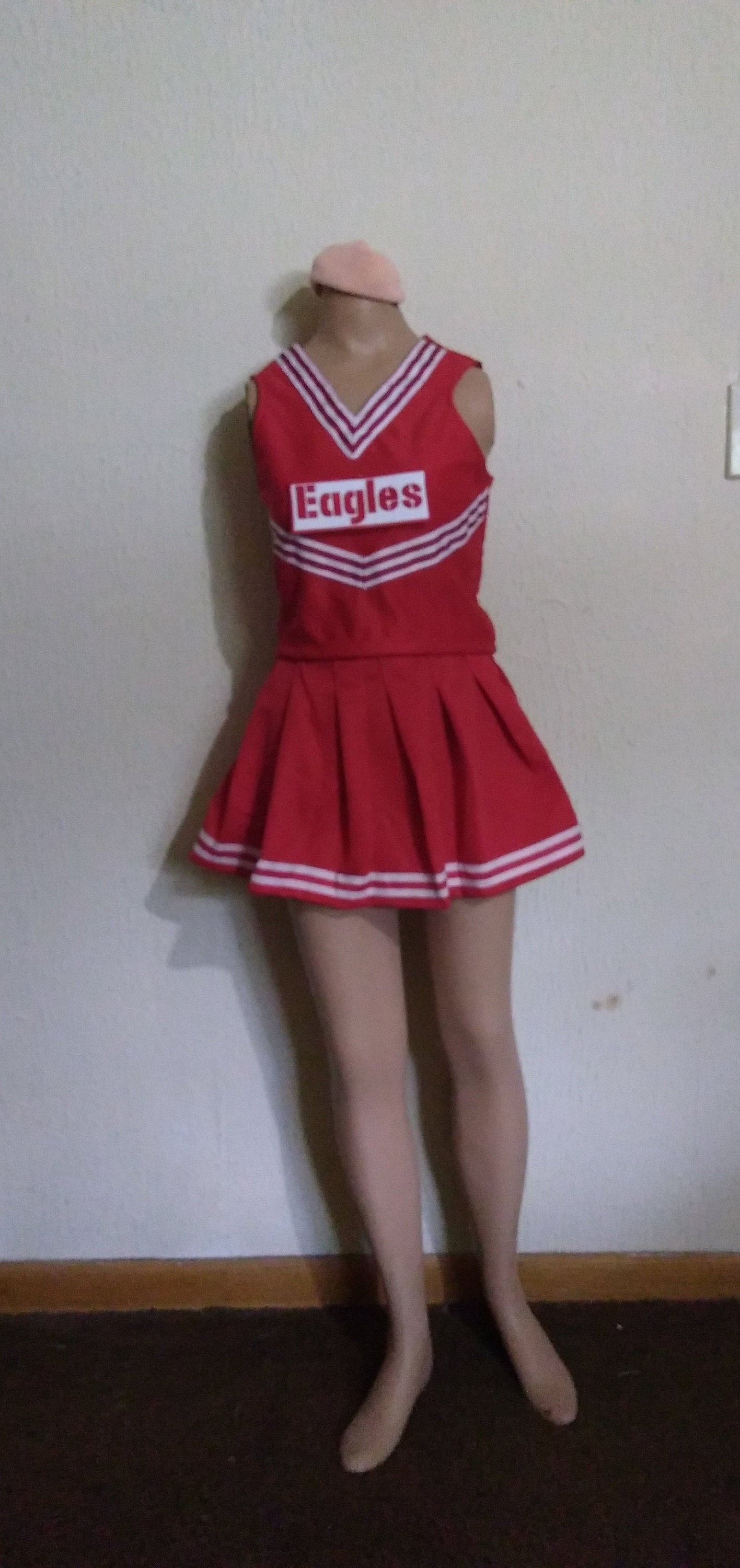 Eagles Tigers Cougars A Red Cheerleader Uniform Fußball Spiel Spaß Halloween Kostüm von iTreasureMine