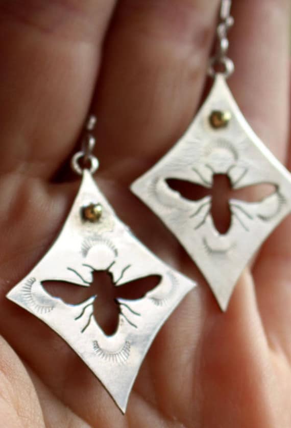 Silberne Bienenohrringe - Diamant Tier Sonne Honig Insektenohrringe Natur Wachshochzeit Keren Silberne Bienenohrringe - Diamant Tier Sonne Honig Insektenohrringe Natur Wachshochzeit Keren von iatzil