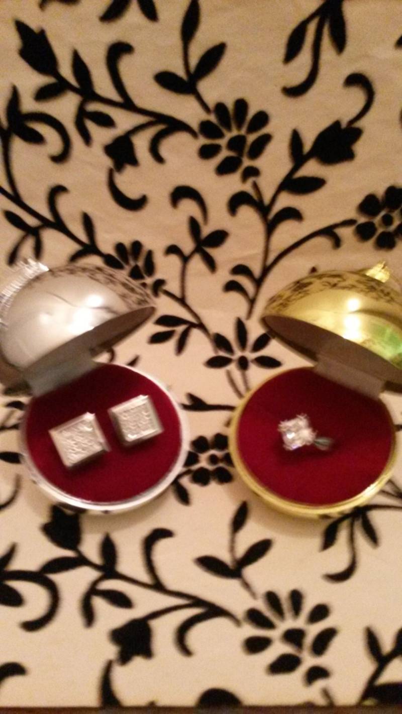 Neuheit Weihnachten Gold Silver Ball Ornament Hängen Einzigartige Fancy Geschenkbox Versprechen Verlobungsring/Hochzeit Band Urlaub Vorschlag von iboxnyc