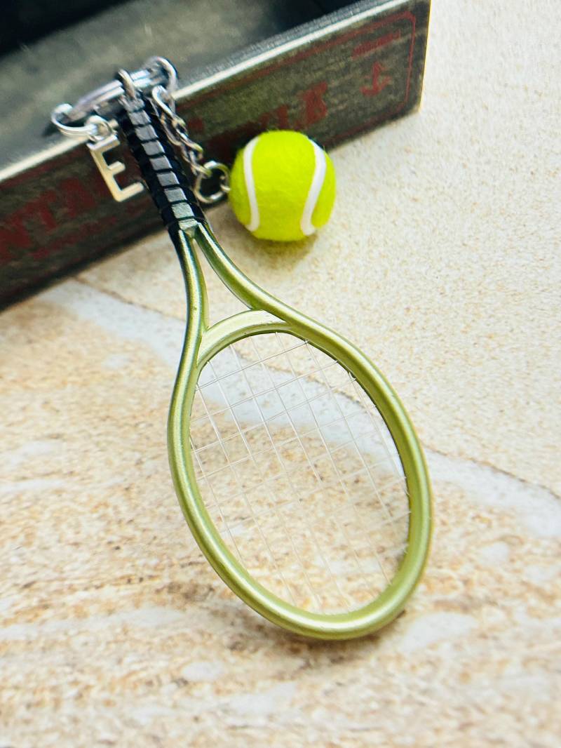 Monogramm Anfangstennis Schlüsselanhänger Für Tennistrainer Geschenk, Green Sport Geschenk Sie, Personalisierter Tennisschläger Tennisliebhaber von iceblues