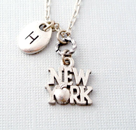 New York Halskette, Initial Initiale Hand Gestempelt, Personalisiert, Antik Silber, Monogramm von iceblues