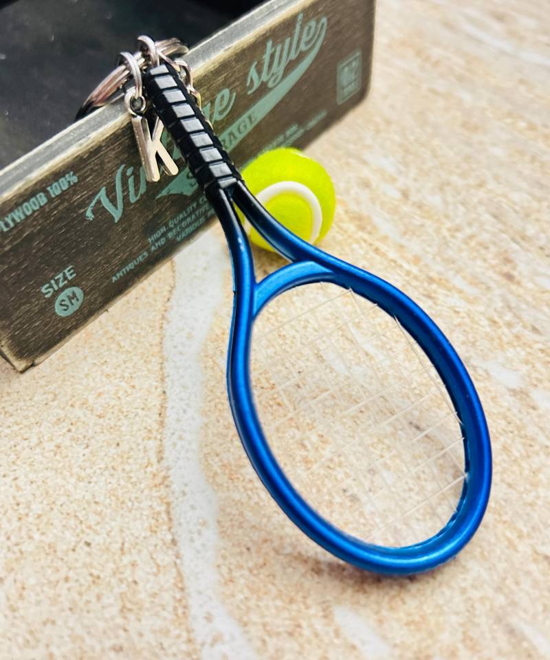 Personalisierter Tennisschläger Schlüsselanhänger Geschenk Für Ihn, Benutzerdefinierter Tennisspieler Geschenk, Sport Schlüsselanhänger-Initial von iceblues