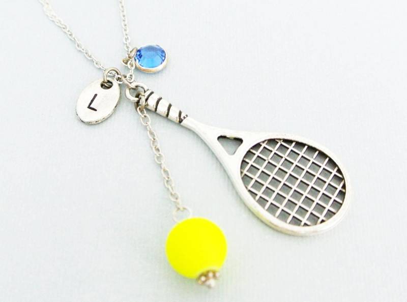 Tennisschläger Und Tennisball Halskette Mit Initial Geburtsstein-Tennis Geschenkidee Für Tennisspieler Tennistrainer-I Love Tennisschmuck Tennisschläger Und Tennisball Halskette Mit Initial Geburtsstein-Tennis Geschenkidee Für Tennisspieler Tennistrainer-I Love Tennisschmuck von iceblues