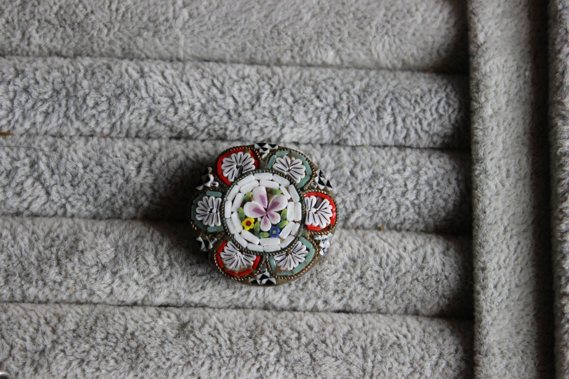 Mikro-Mosaik Vintage Brosche Made in Italy Mikro-Mosaik Vintage Brosche Made in Italy von icollectcharms