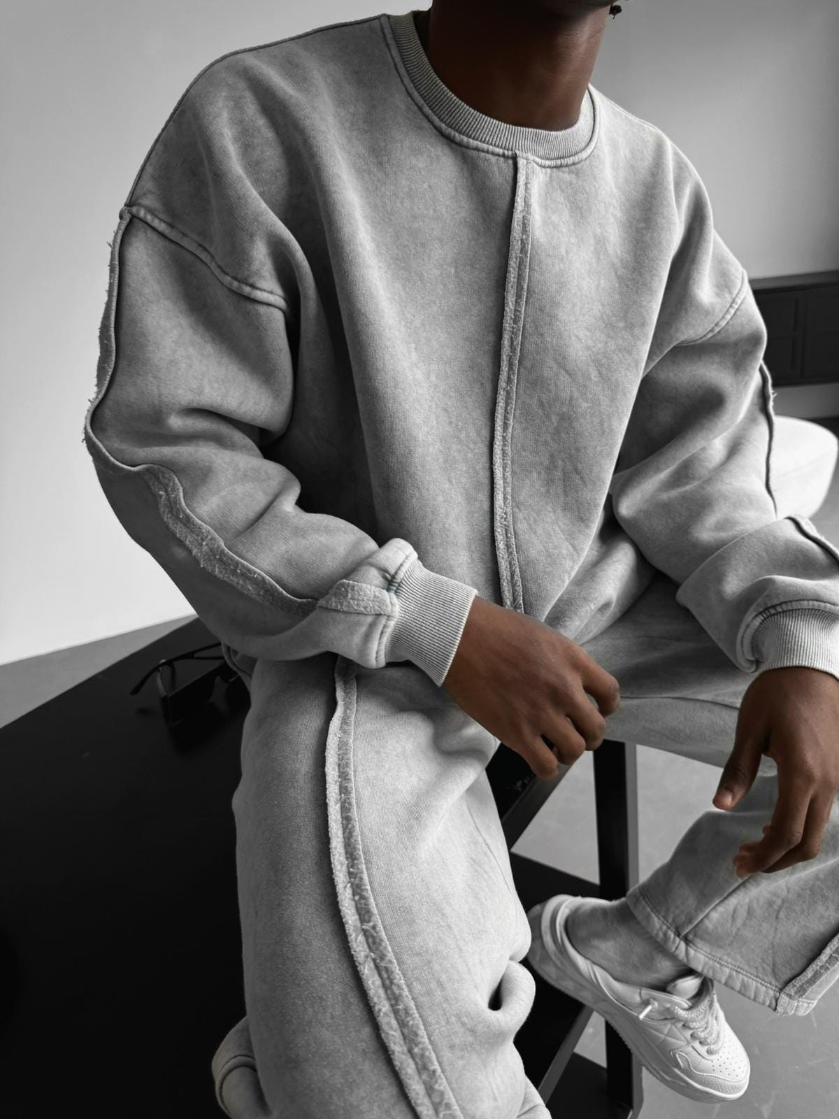 Herren Grauer Sweat-Anzug, Wash Trainingsanzug, Streetstyle, Ein Geschenk Für Männer, Valentinstag, Freund, Valentinstag Rabatt Herren Grauer Sweat-Anzug, Wash Trainingsanzug, Streetstyle, Ein Geschenk Für Männer, Valentinstag, Freund, Valentinstag Rabatt von iconandfashion