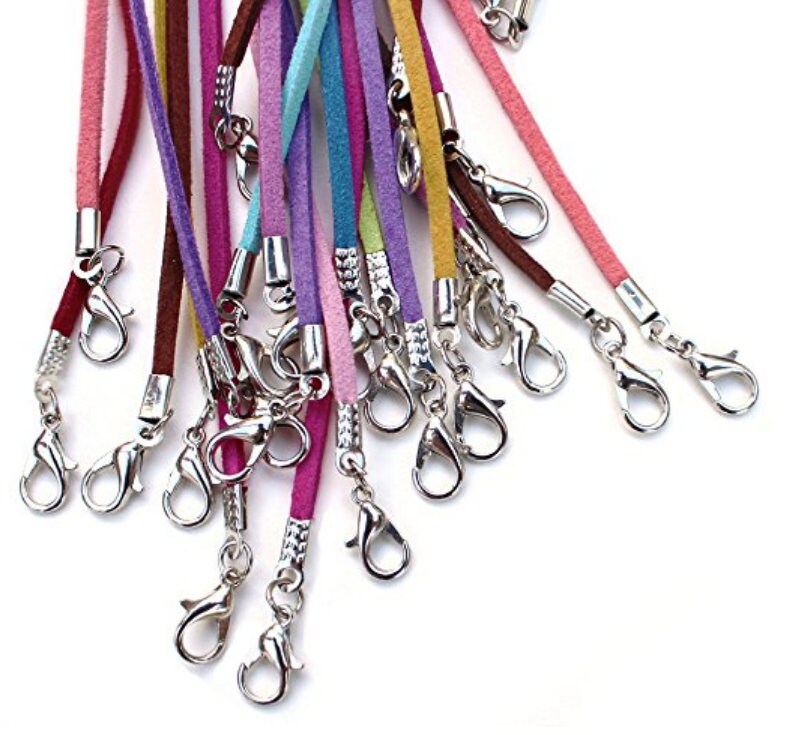 Halsketten Aus Kunst-Velours Halsketten Aus Kunst-Velours von icybluesaccessories