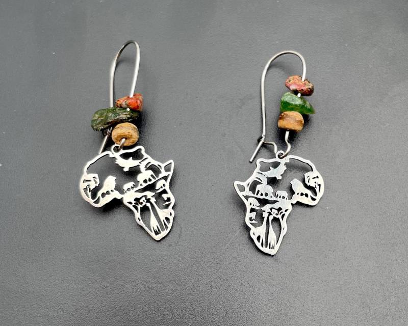 Ohrringe, Ohrhänger World Oder Afrika Mit Tieren von ideefood