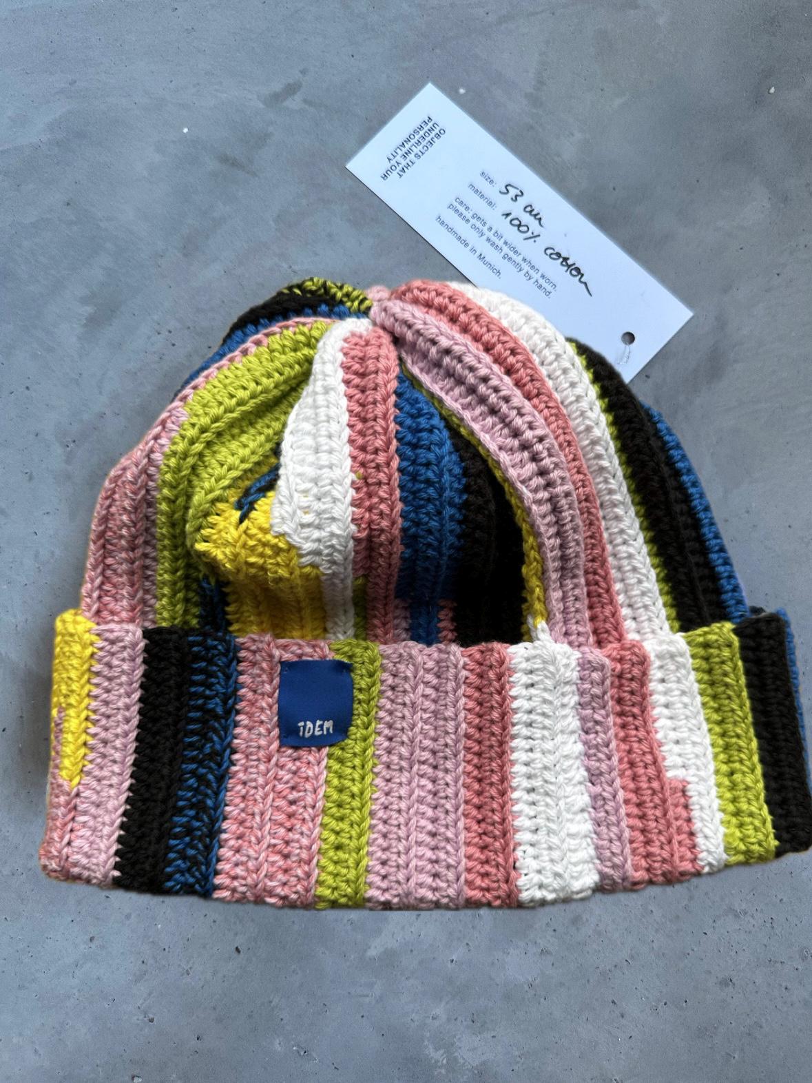 Bunte Häkelmütze von idemobjects