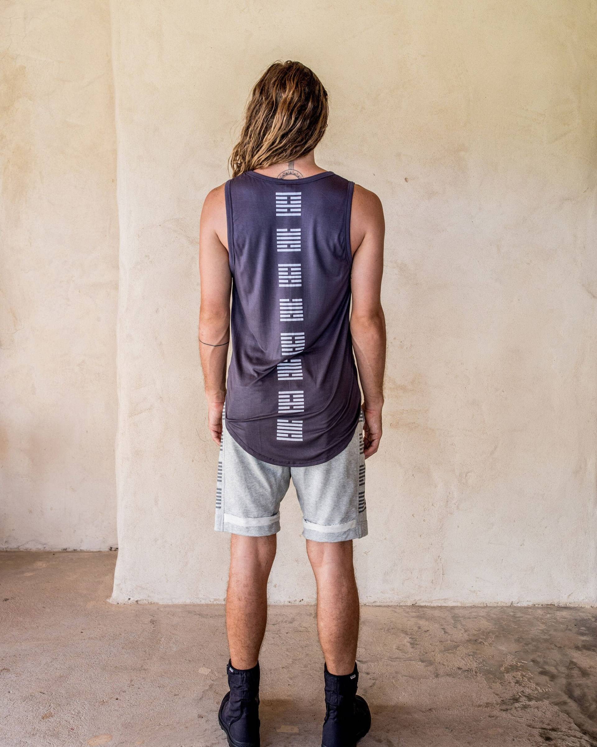 Graceful Rebellion Tank - Männer Tank, Bedruckte Fitte Herren Singlet, Top, Singlet von idisdesigns