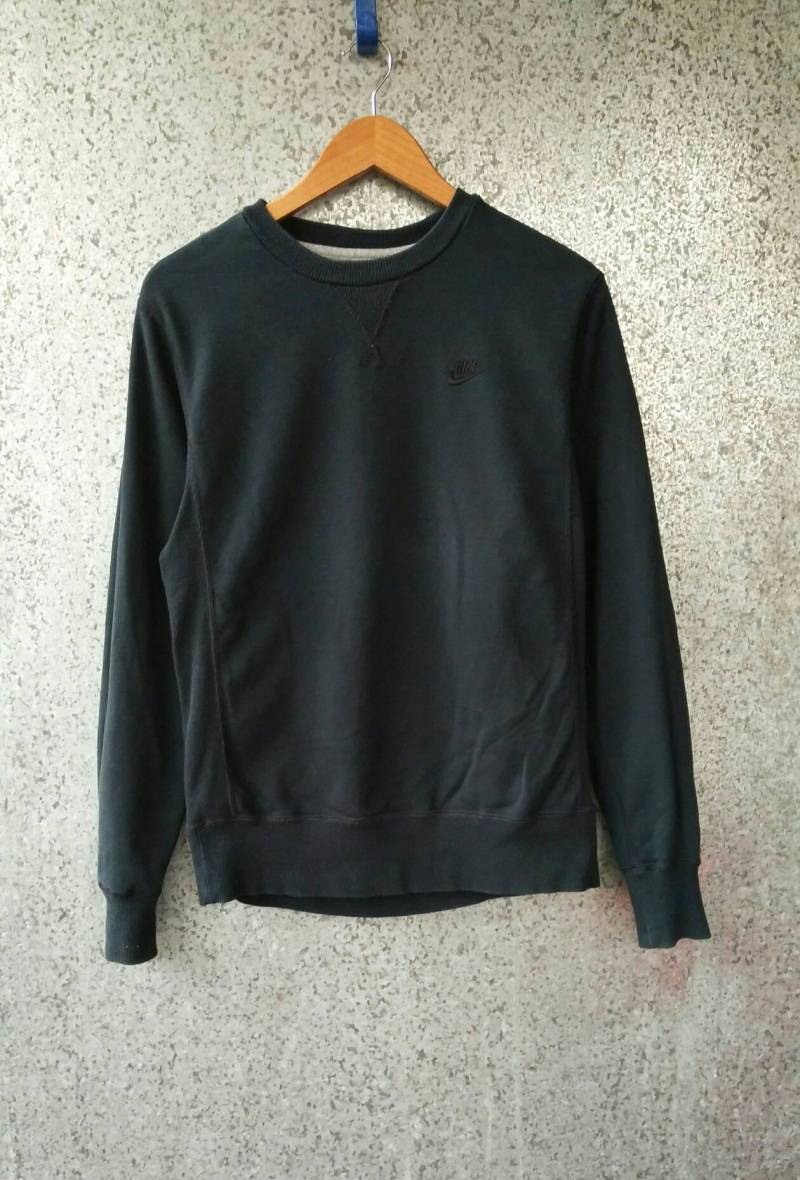 Nike Sweatshirt Kleine Logo-stickerei Nike Sweatshirt Kleine Logo-stickerei von ikcollections