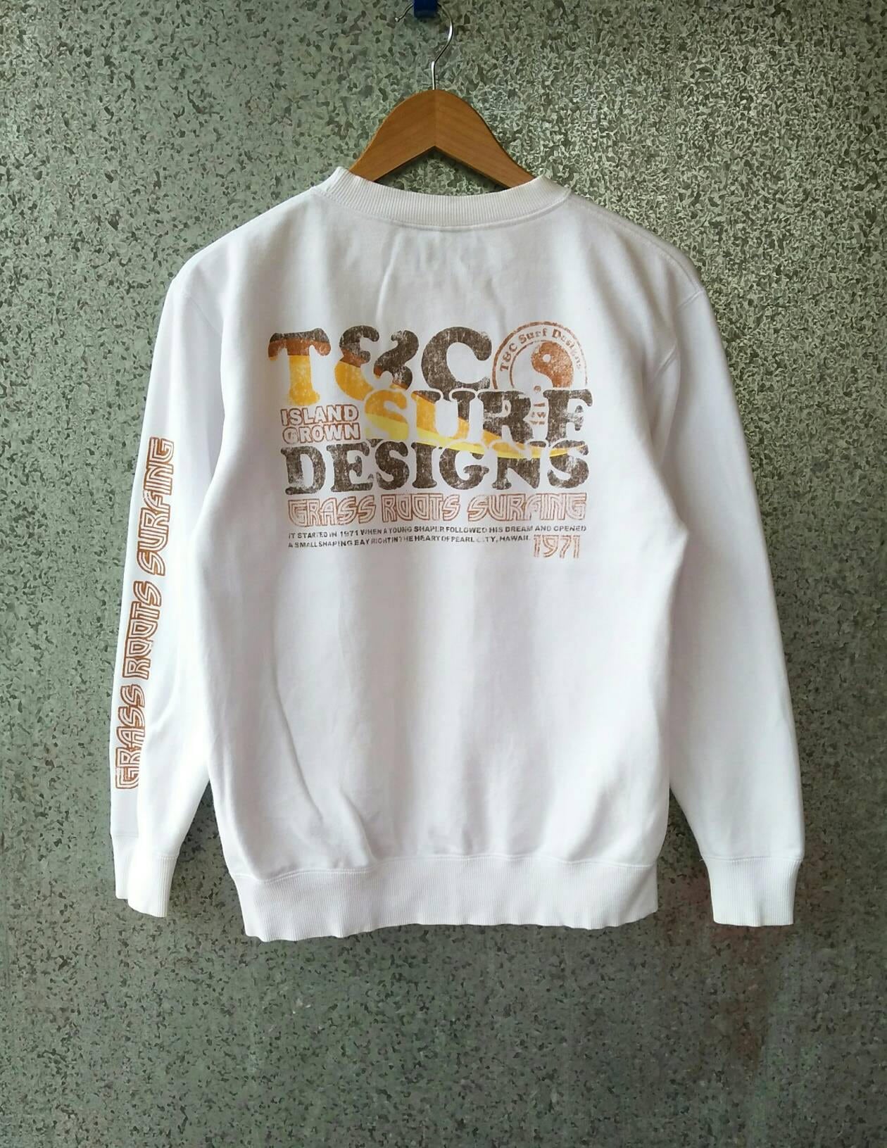 "Town & Country "Town Country" Surf-Sweatshirt Mit Großem Logo/Surfermarke T & C." "Town & Country "Town Country" Surf-Sweatshirt Mit Großem Logo/Surfermarke T & C." von ikcollections
